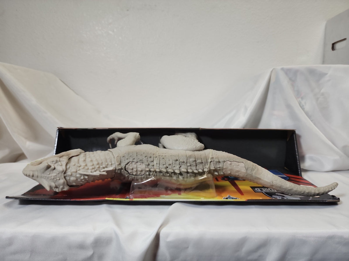 SEALED Jurassic World Destroy 'N Devour INDOMINUS REX, JJ-B-335