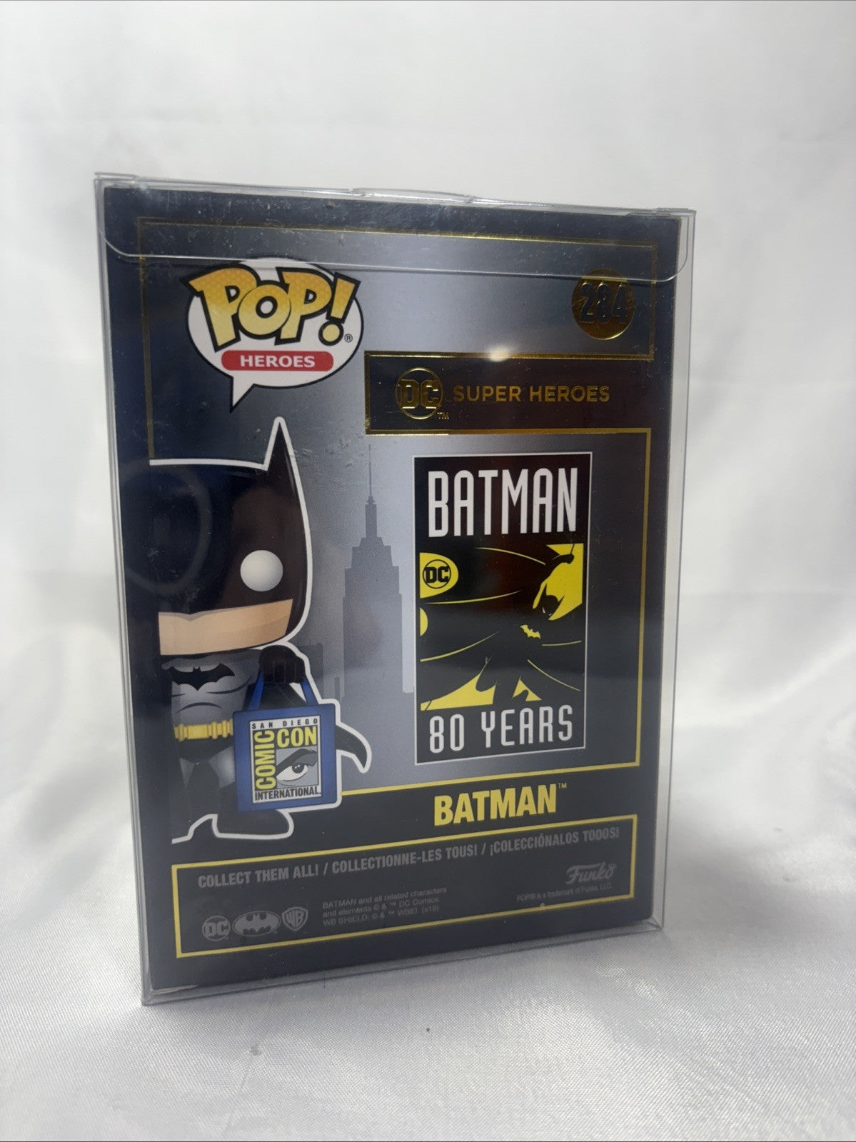 Funko Pop! Batman With SDCC Bag #284 Shared Exclusive W/ Protector JJ0230JW2