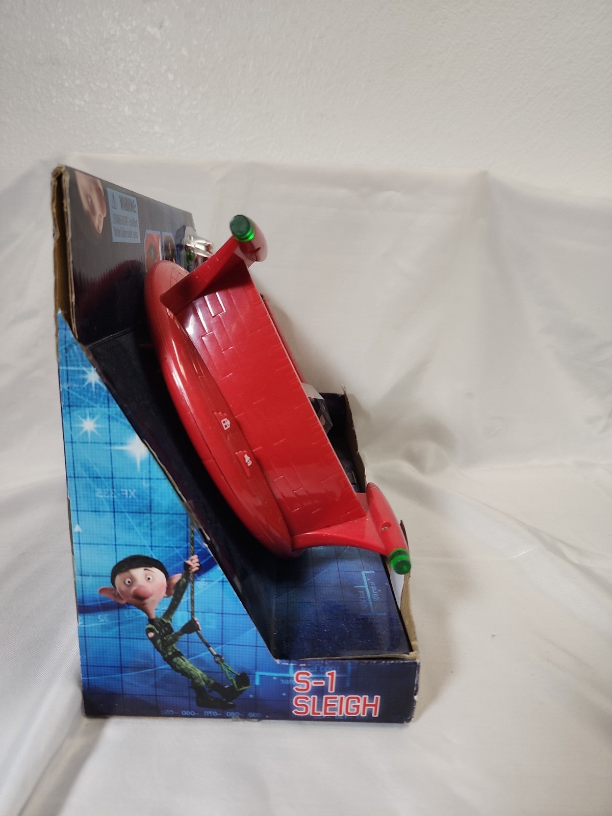 2011 The Bridge Direct Arthur Christmas S-1 Sleigh With 3 Mini Figures JJ-B-353