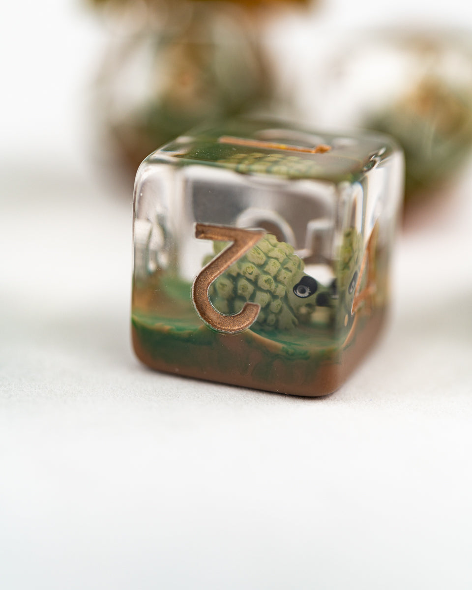 Hedgeford | Hedgehog | 7 Piece Acrylic Inclusion Dice Set - Emberglow Gaming