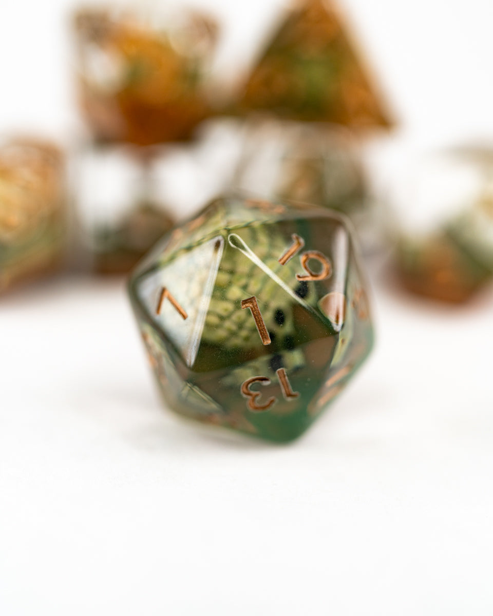 Hedgeford | Hedgehog | 7 Piece Acrylic Inclusion Dice Set - Emberglow Gaming