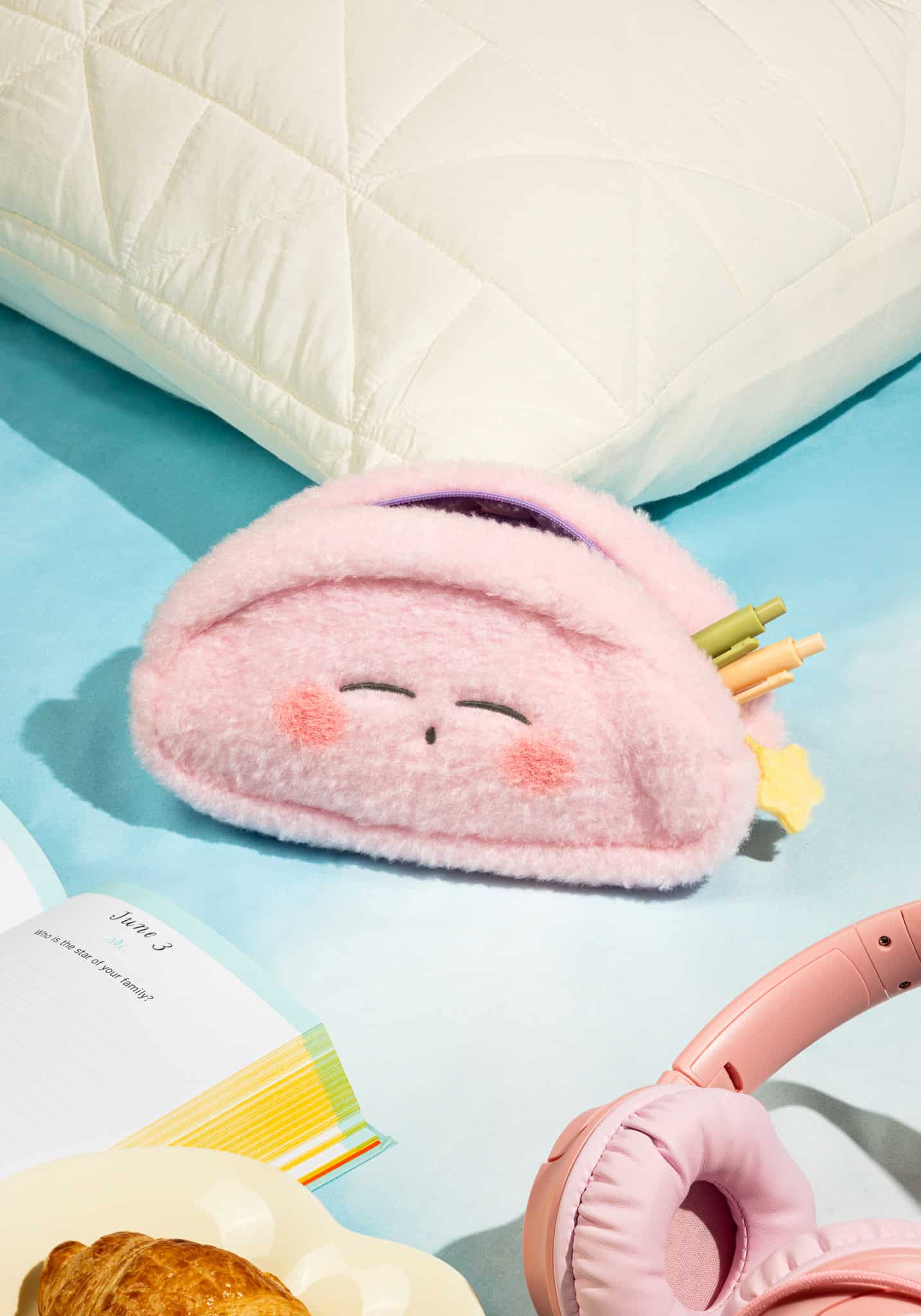 Kirby Fluffy Pen Case (Sleepy)