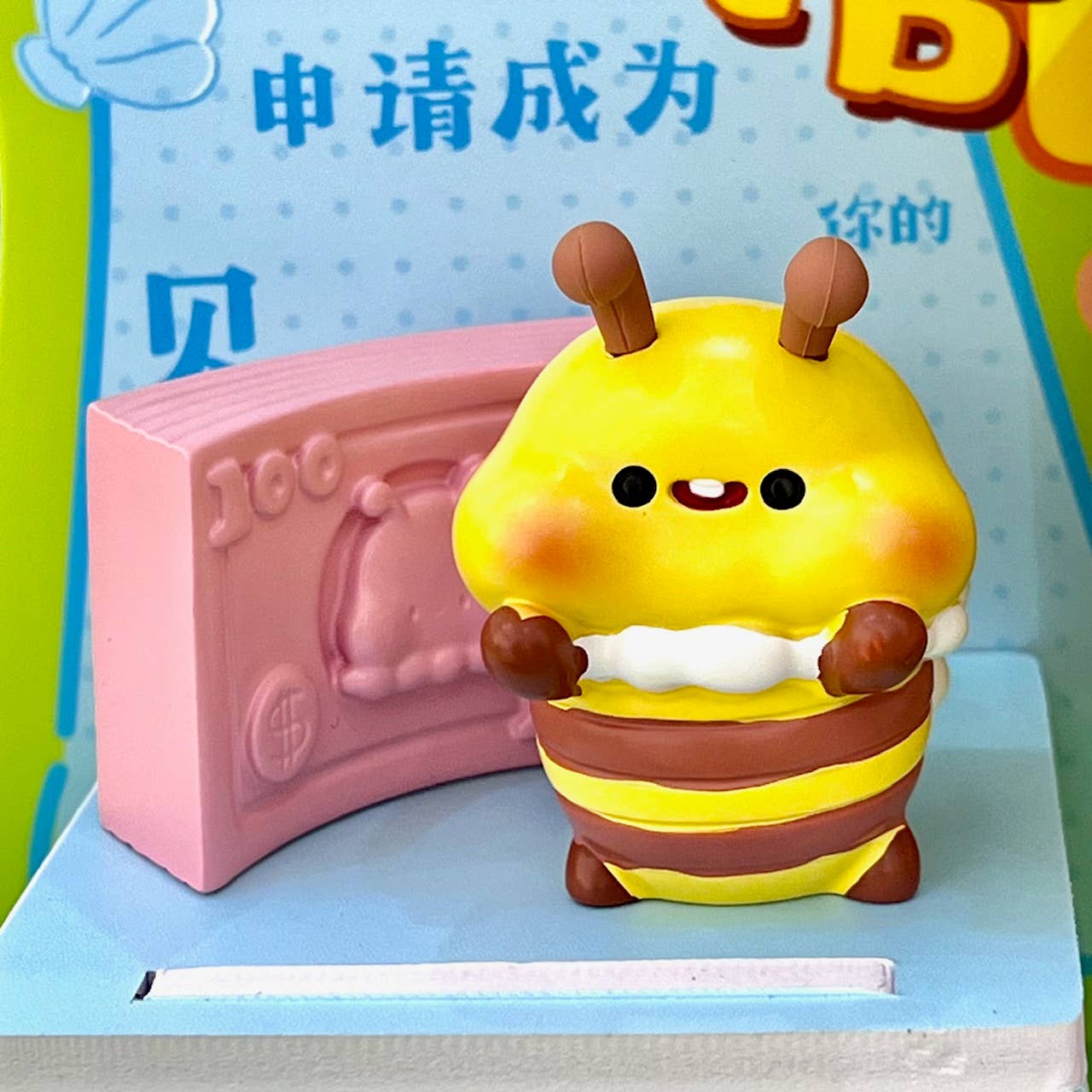 Bee Figurine Blind Box
