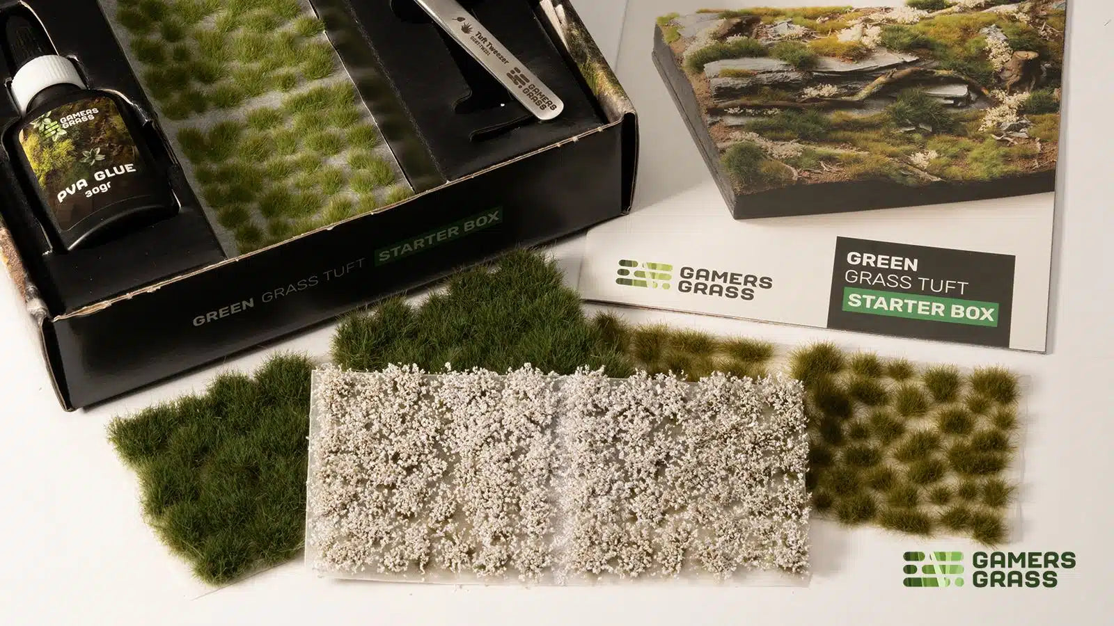 Gamers Grass Grass Tuft Starter Box GREEN