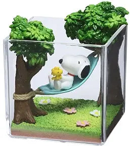 Snoopy & Woodstock Terarium On Vacation Blind Box (Single)