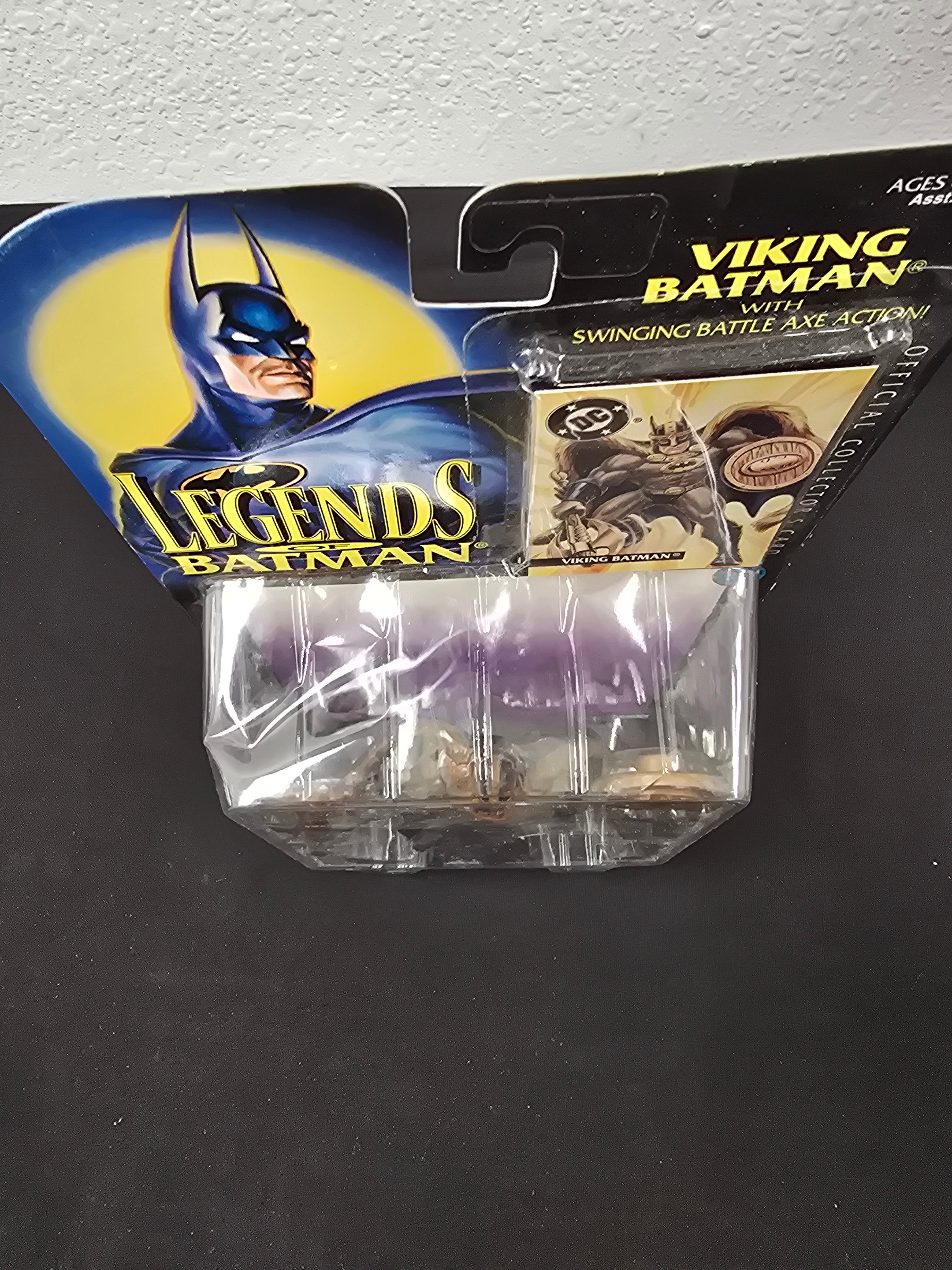 Legends of Batman - Viking Batman w/ Swinging Battle Axe Action