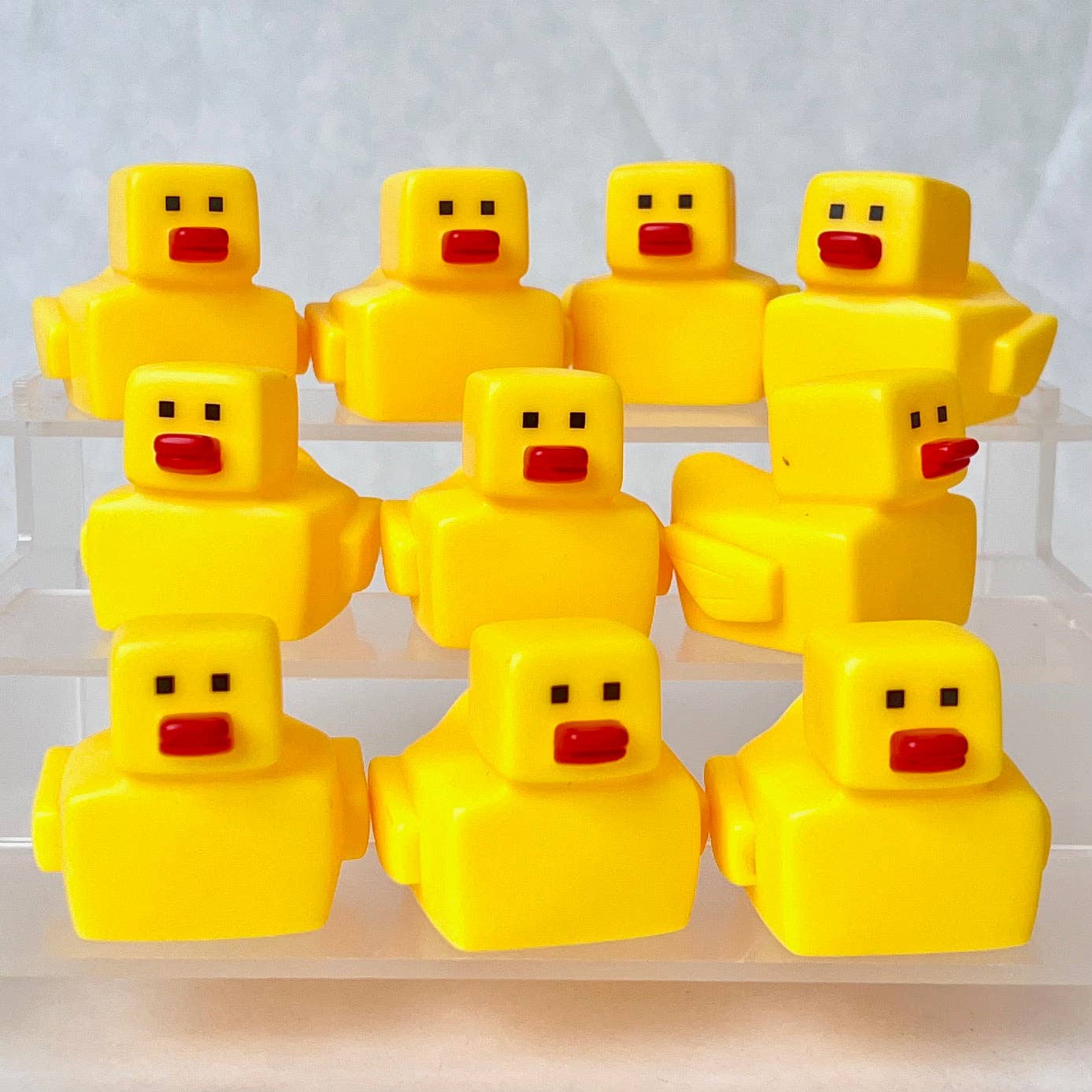 SQUARE DUCK FIGURINES-10