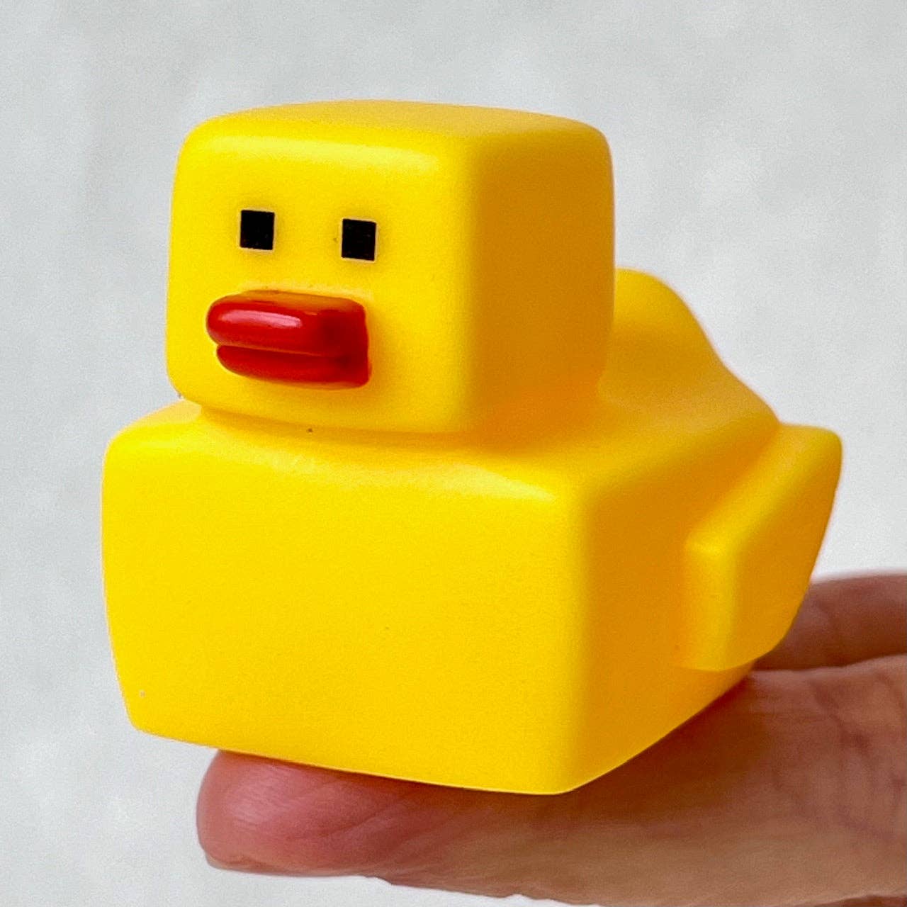 SQUARE DUCK FIGURINES-10