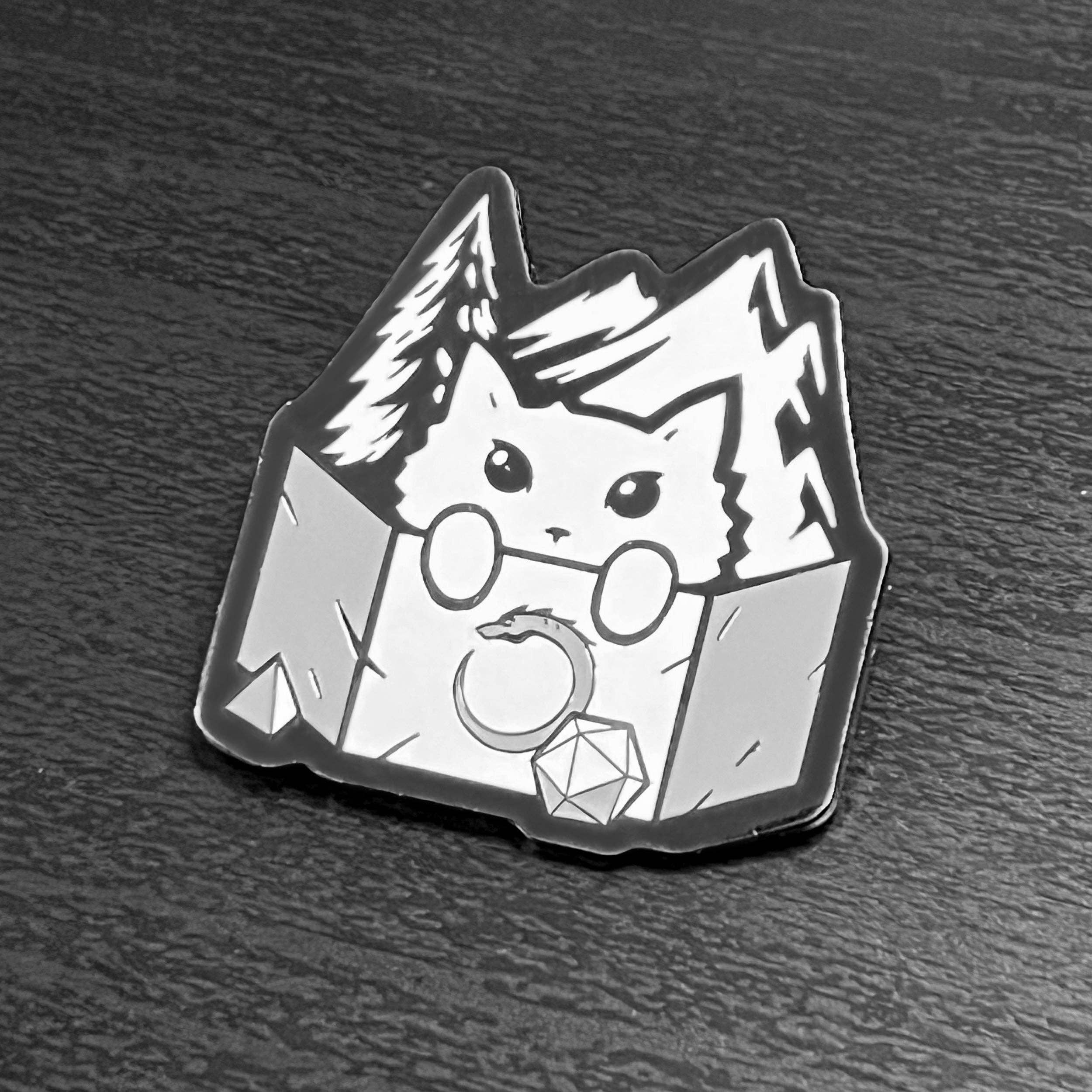 DM/GM Enamel Pin