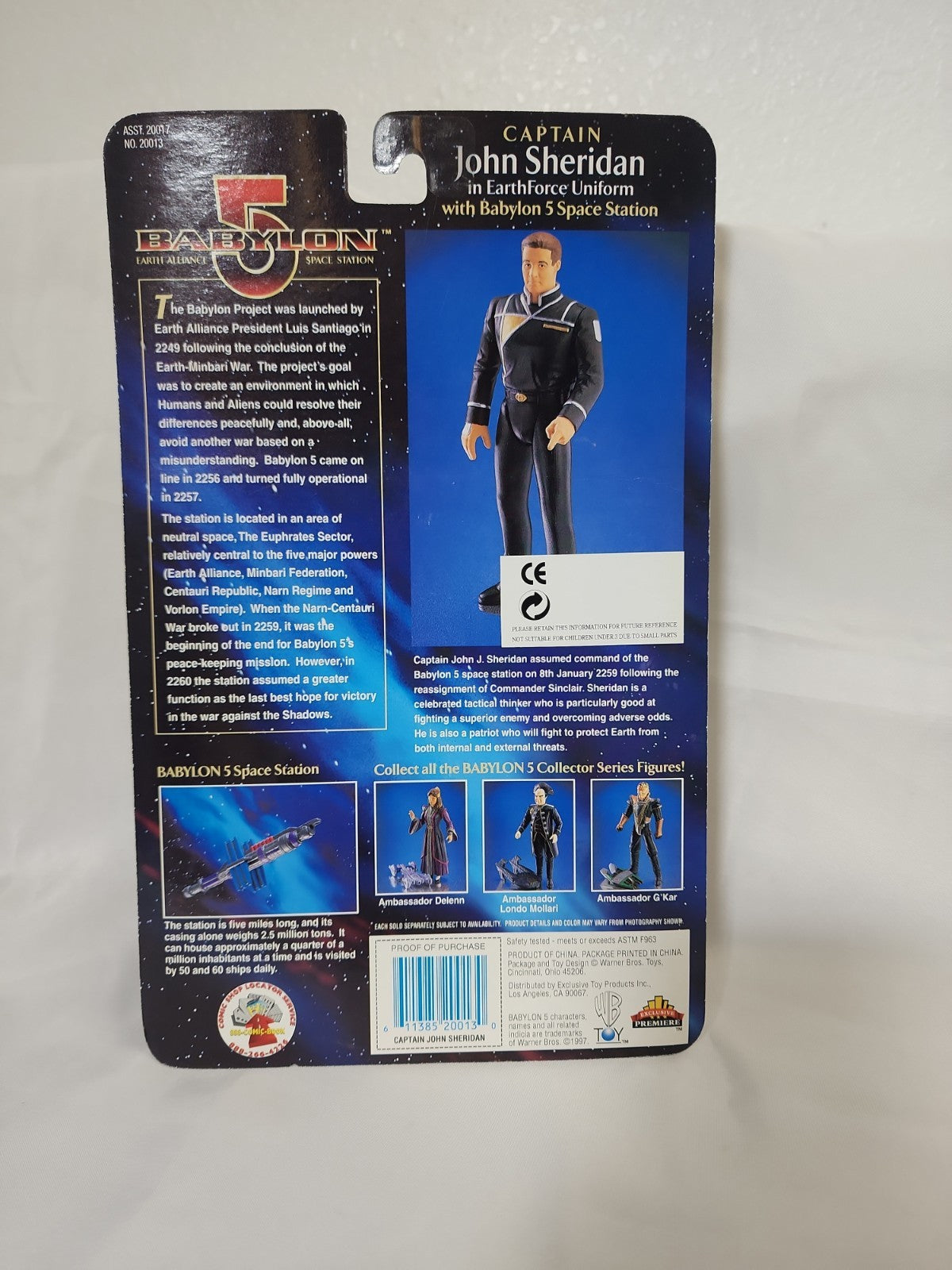 Babylon 5 Captain John Sheridan Action Figure 1997 Exclusive Premiere, A-031