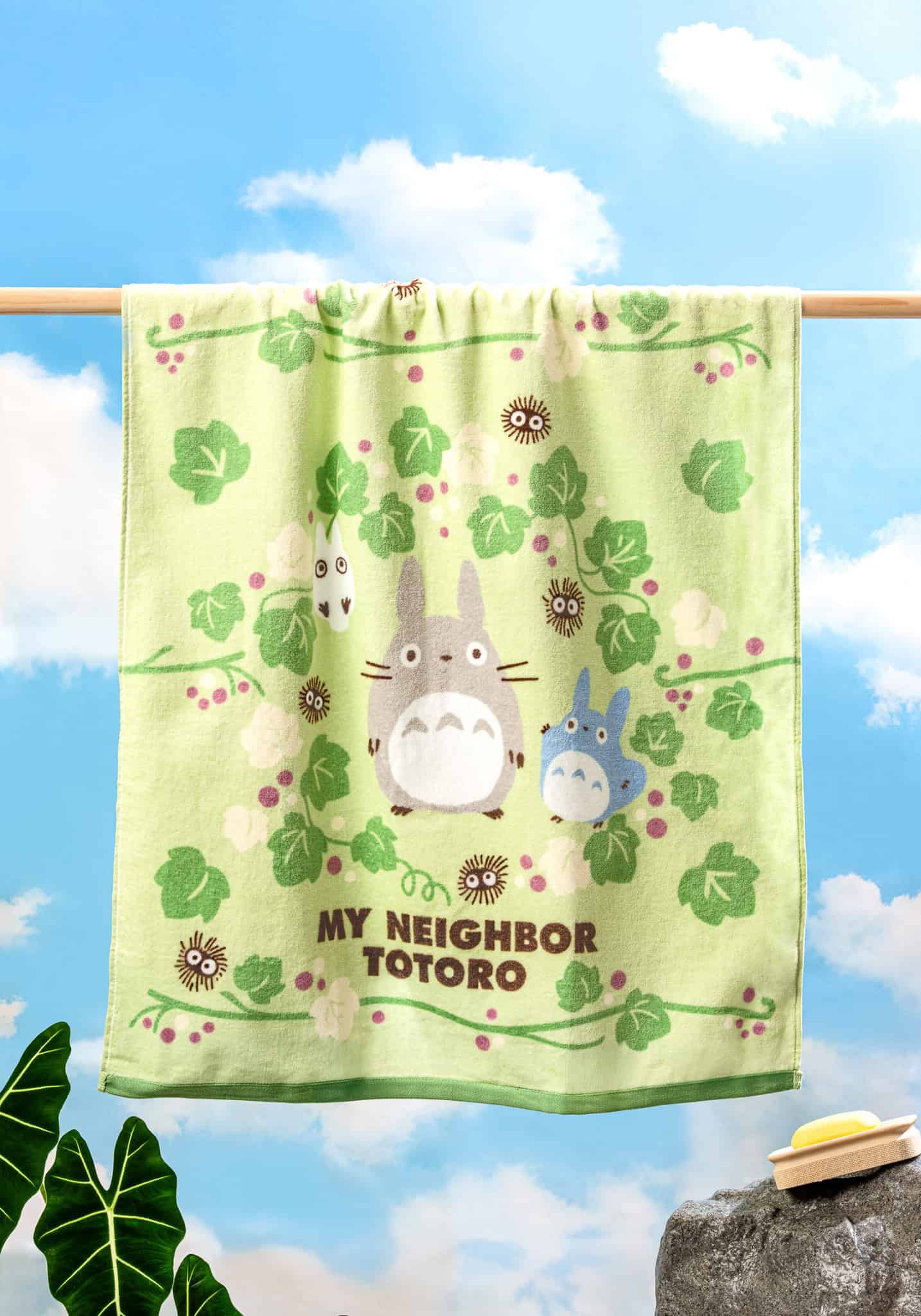 My Neighbor Totoro Bath Towel (Totoro)