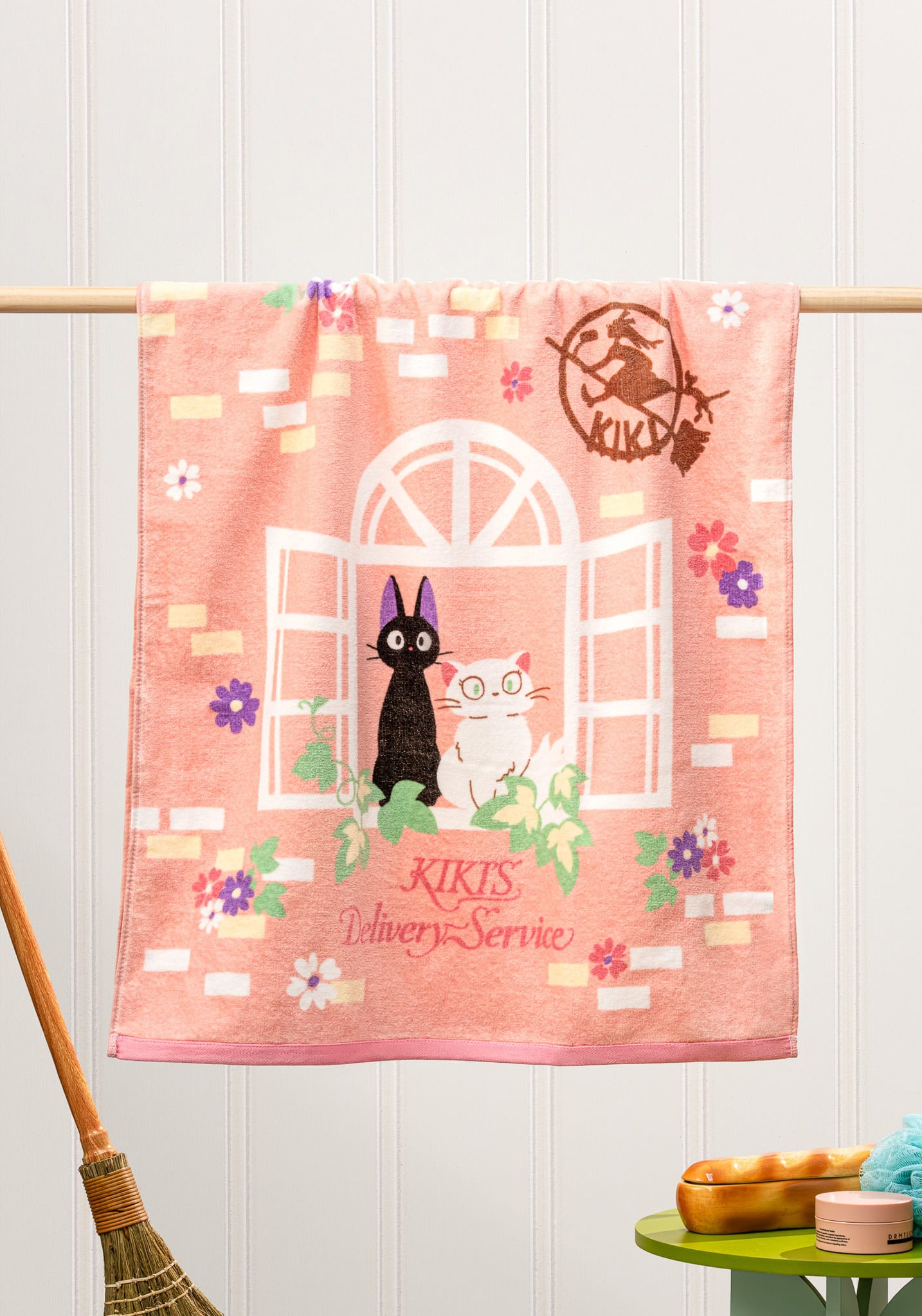 Kiki's Delivery Service Bath Towel (Jiji)