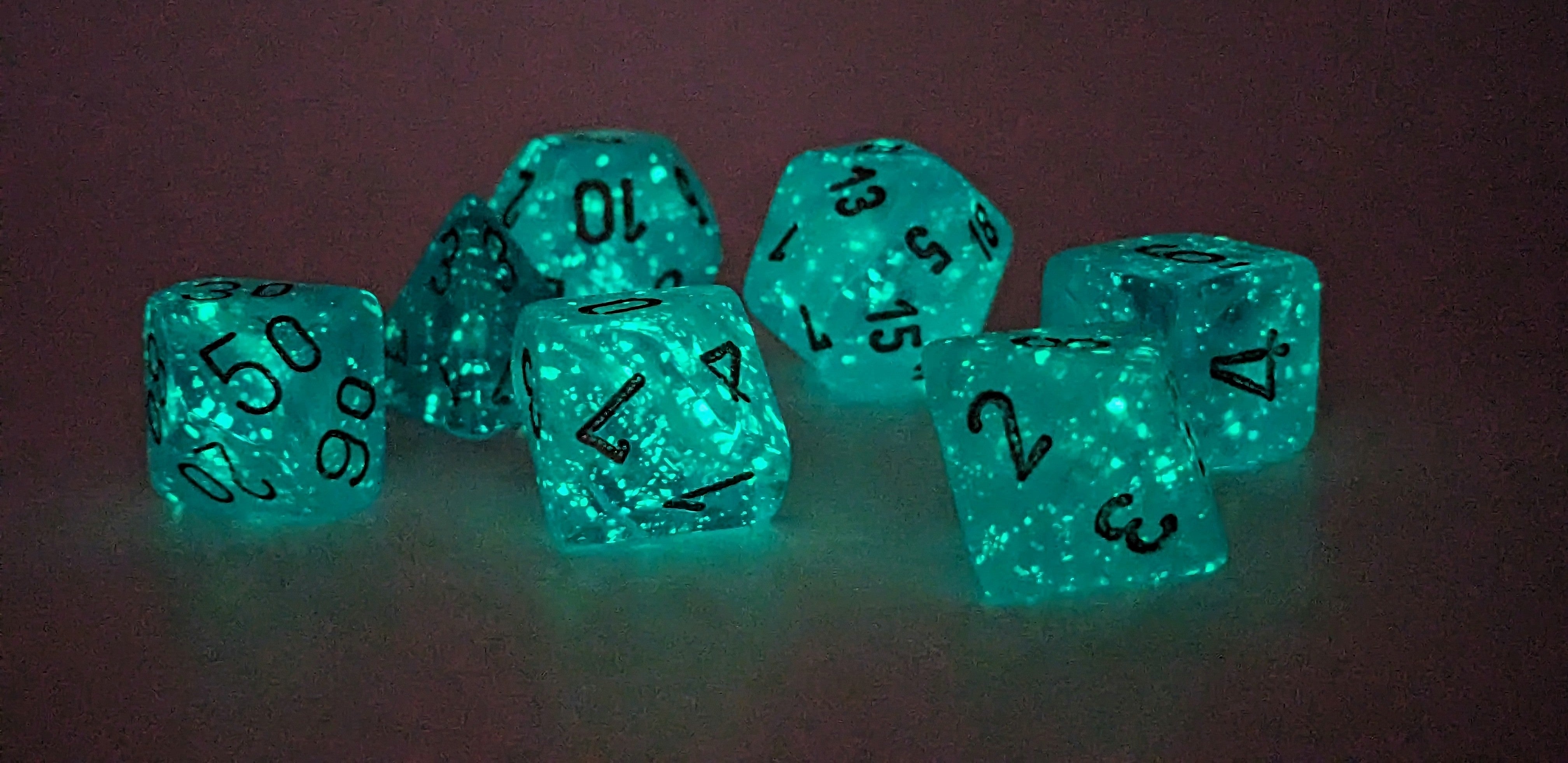 Dice: Chessex Luminary Sky/Silver