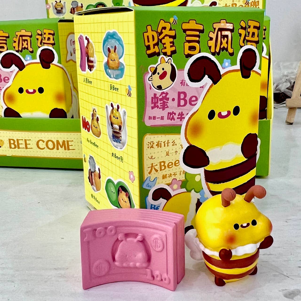Bee Figurine Blind Box