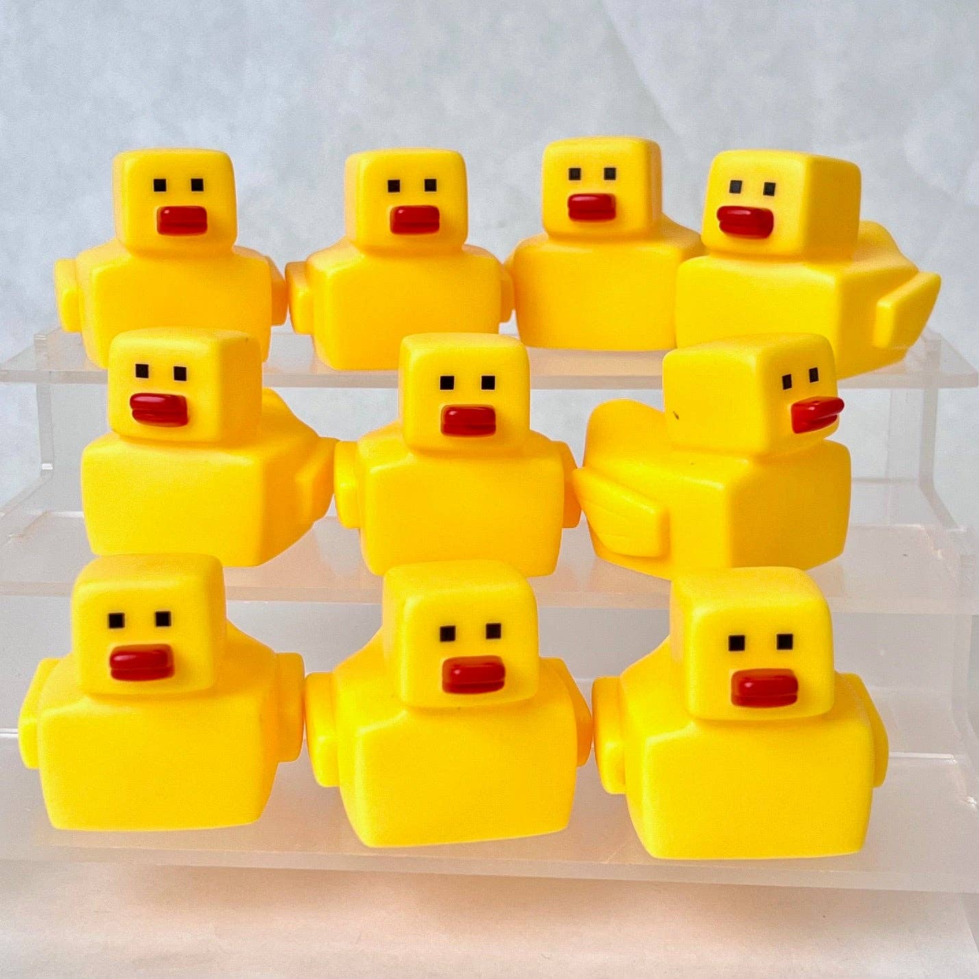 SQUARE DUCK FIGURINES-10