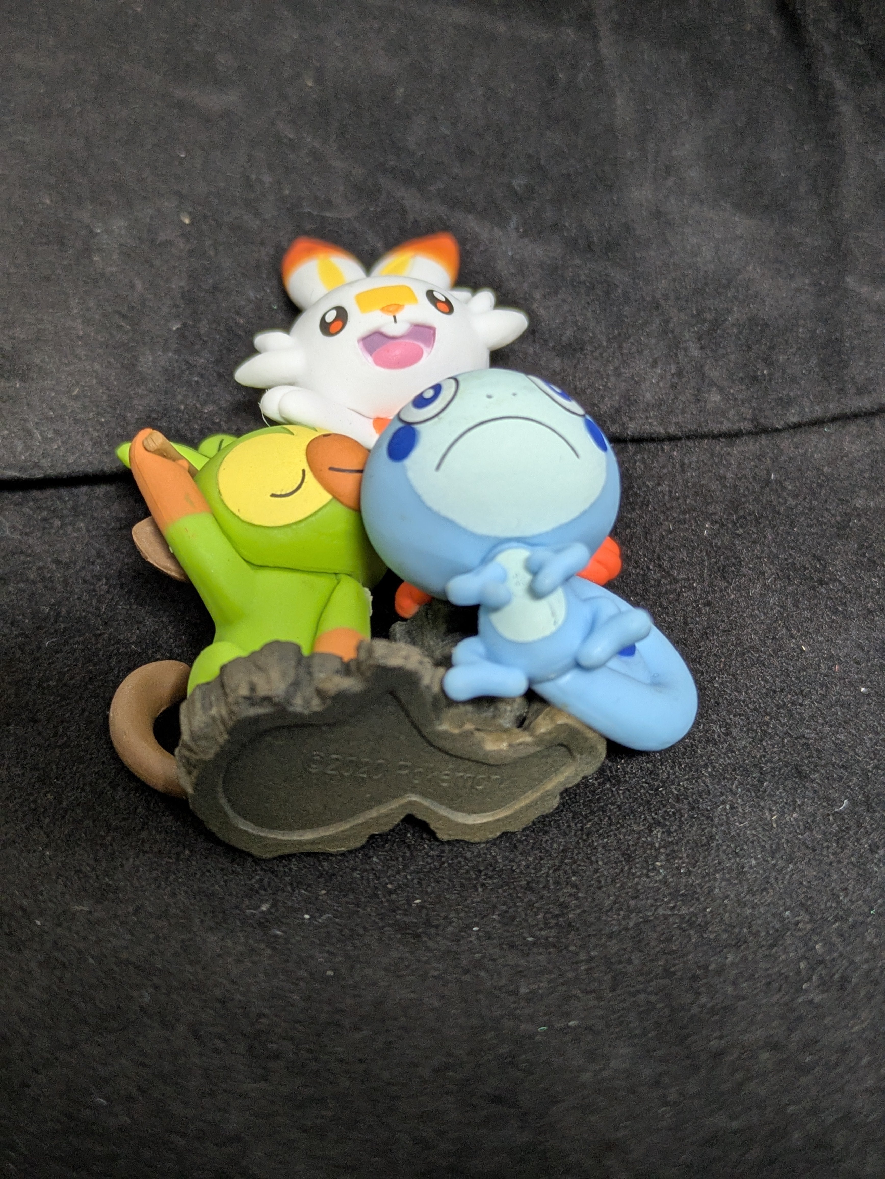 Pokémon Official Figure Collection: Galar Region Starters Figure