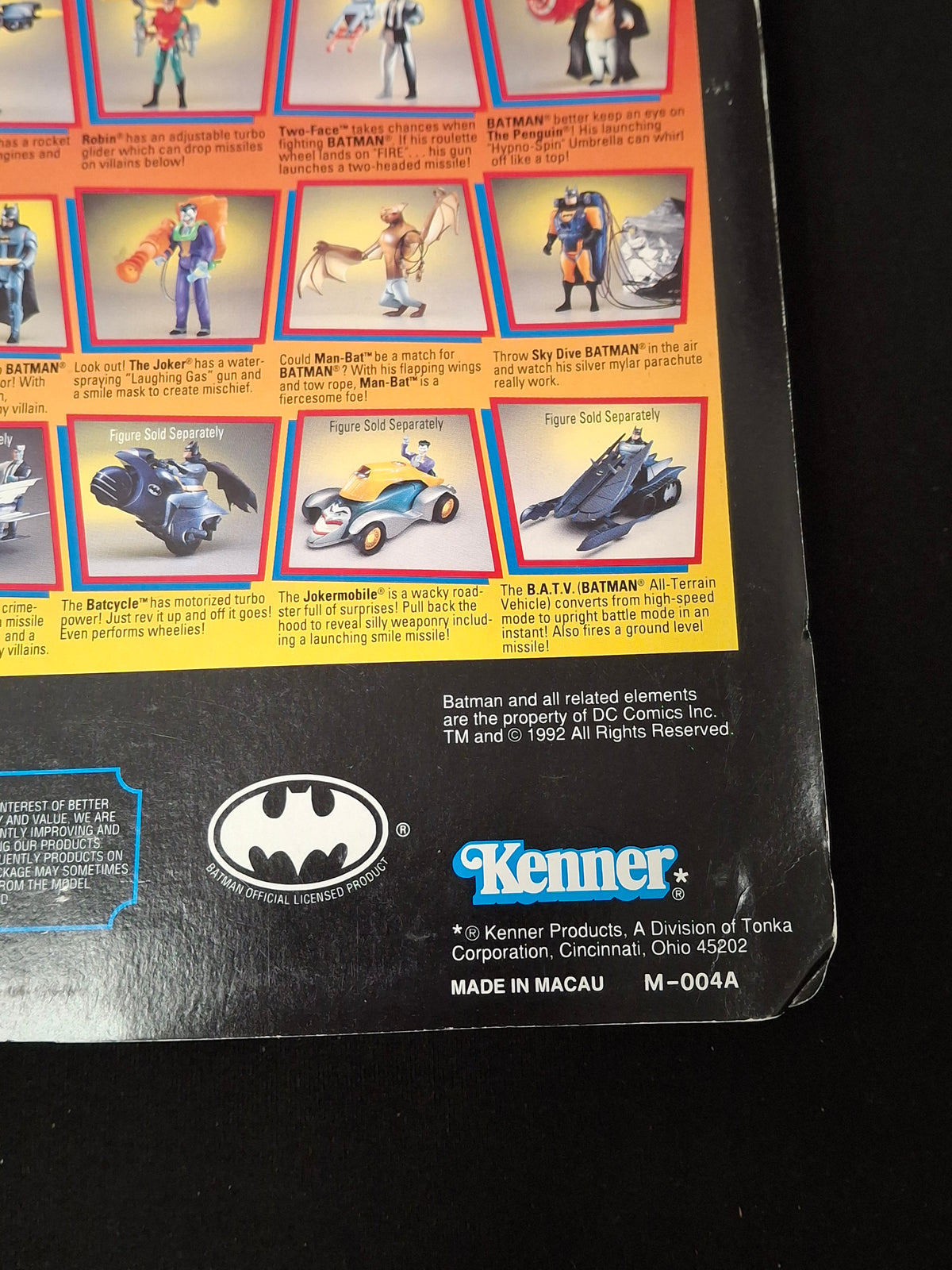 Batman the Animated Series - The Joker w/ "Laughing Gas" Spray Gun