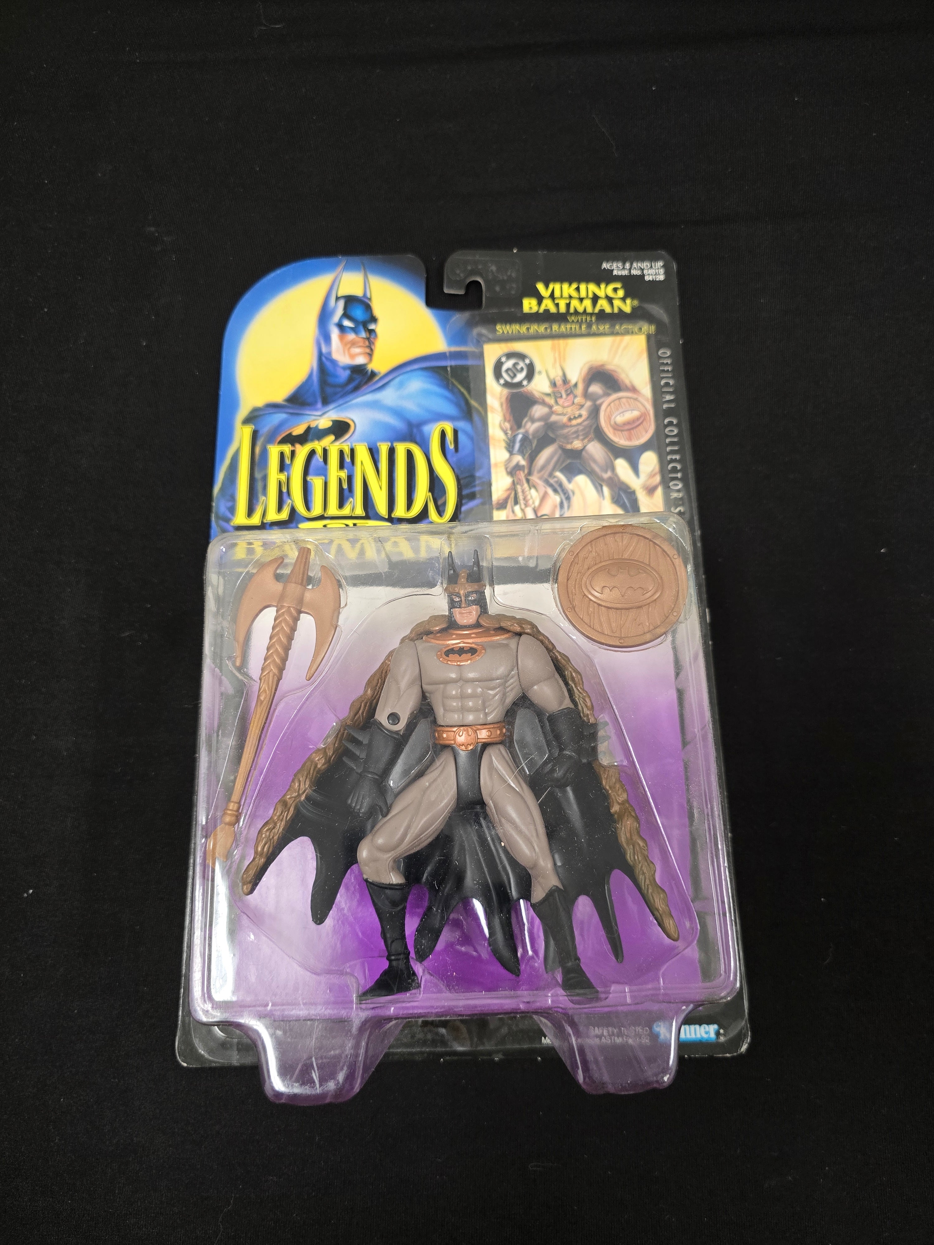 Legends of Batman - Viking Batman w/ Swinging Battle Axe Action