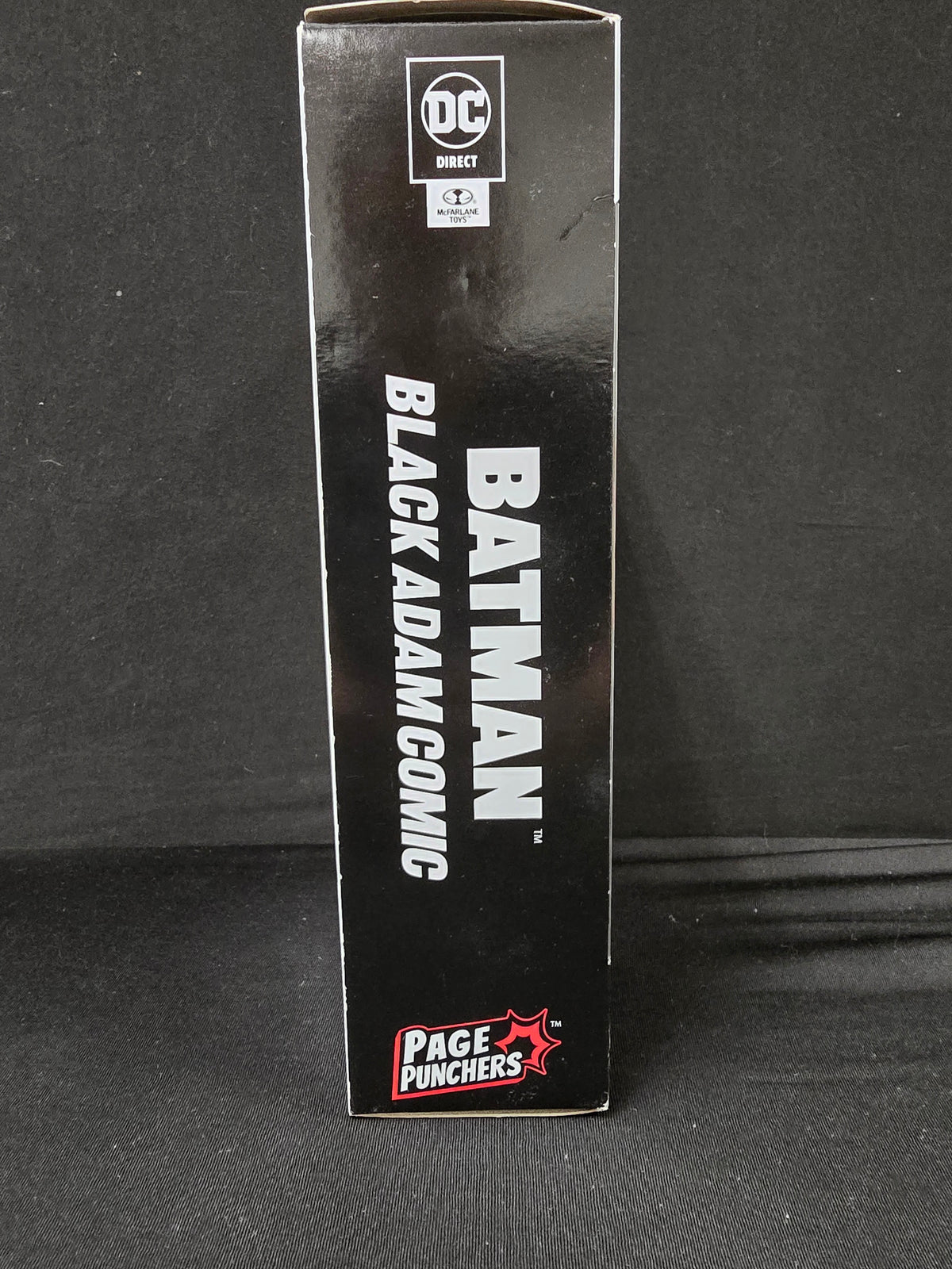DC McFarlane Toys - Batman (Includes Exclusive English Comic Book)